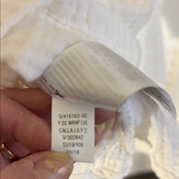 Old Navy White Wrap Top Extra Small XS - Picture 8 of 10